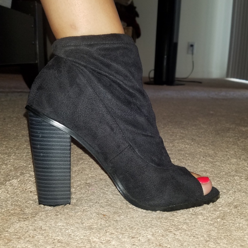 New peep toe black sock bootie